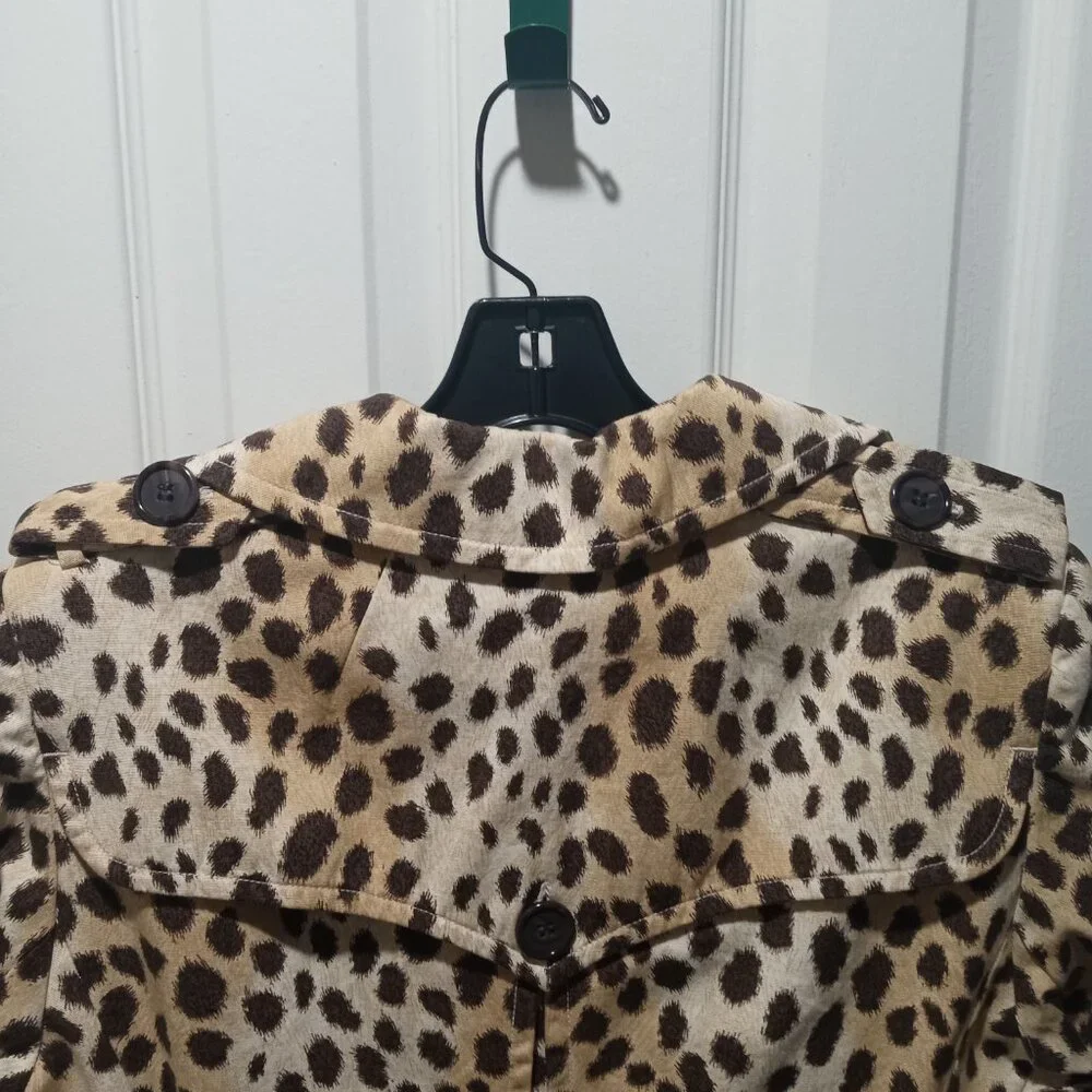 L.A.M.B Vint Trenchcoat - Picture 9 of 10